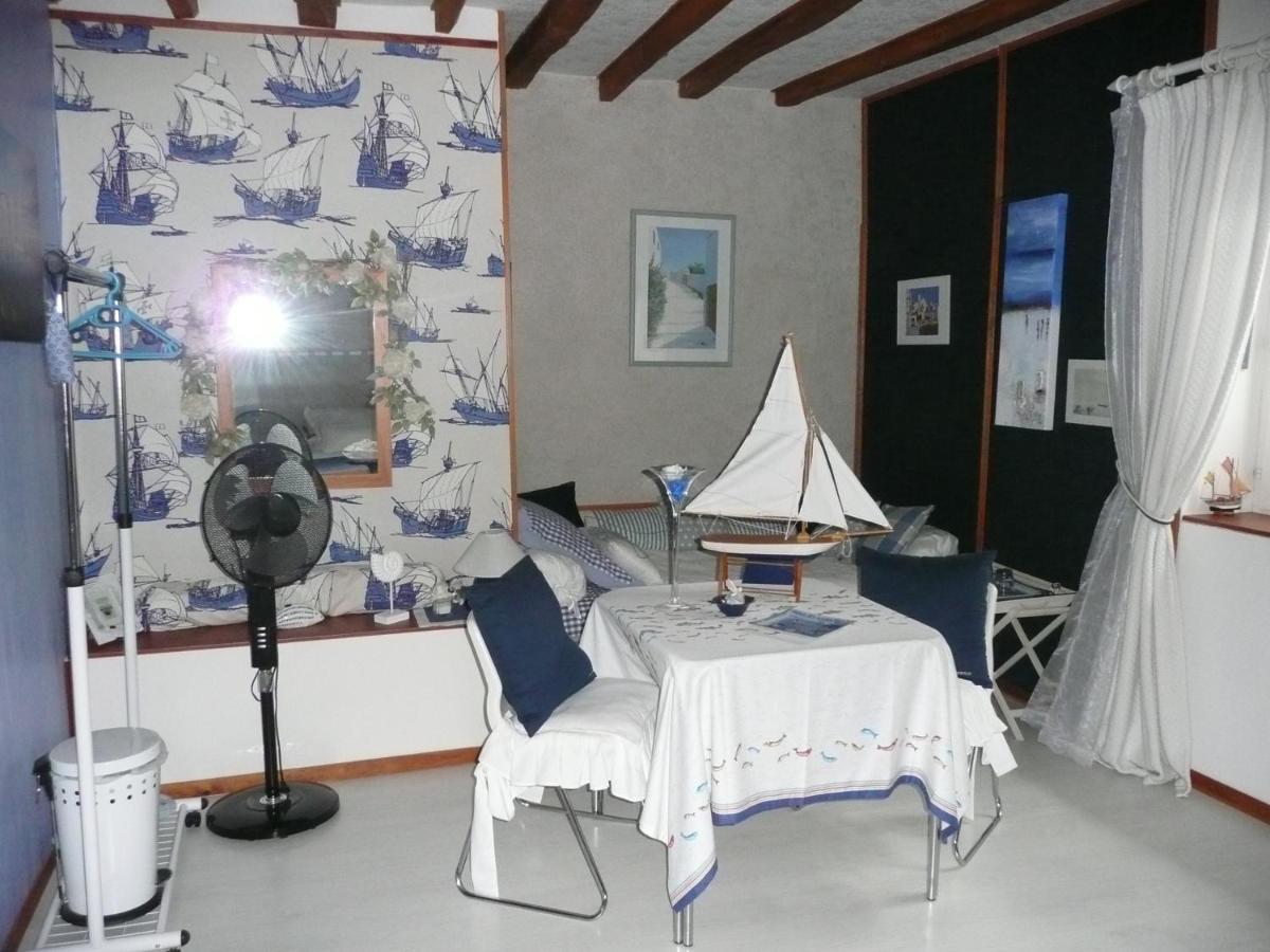 La Belle Des Champs Otel Saint-Andelain Dış mekan fotoğraf